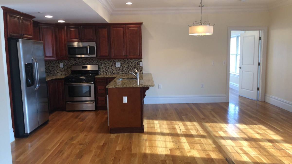Apartment for rent at 77-46th St, Weehawken, NJ 07086