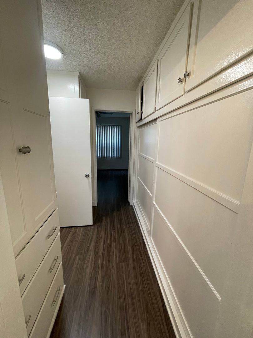 Apartment for rent at 1120 Chestnut Ave, Long Beach, CA 90813