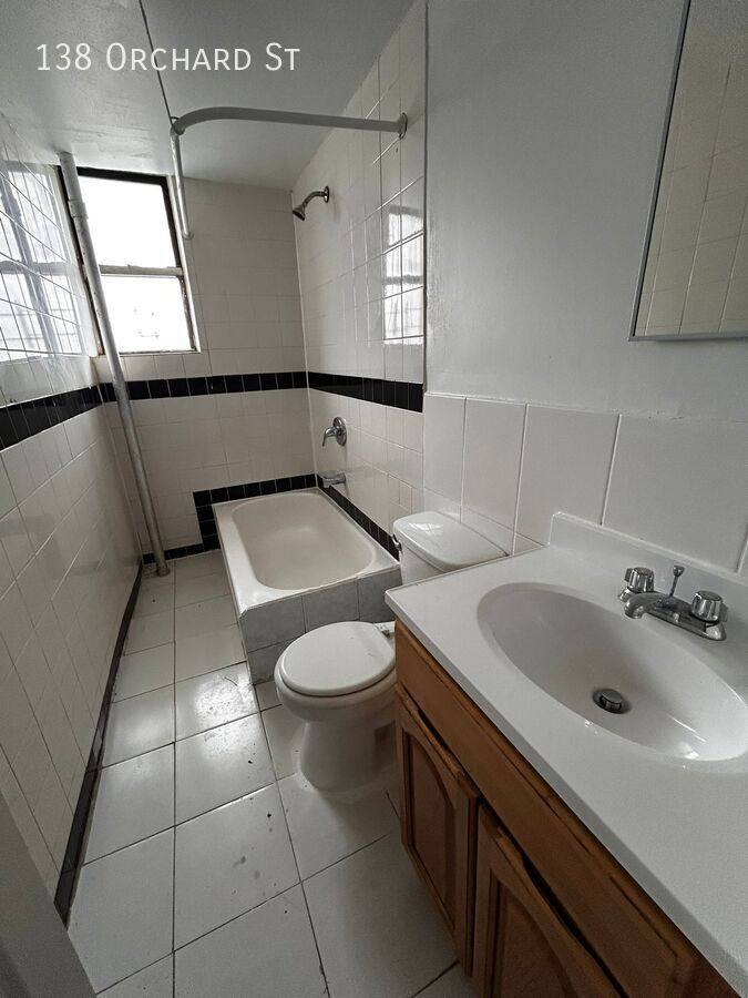 Apartment for rent at 138 Orchard St, Yonkers, NY 10703