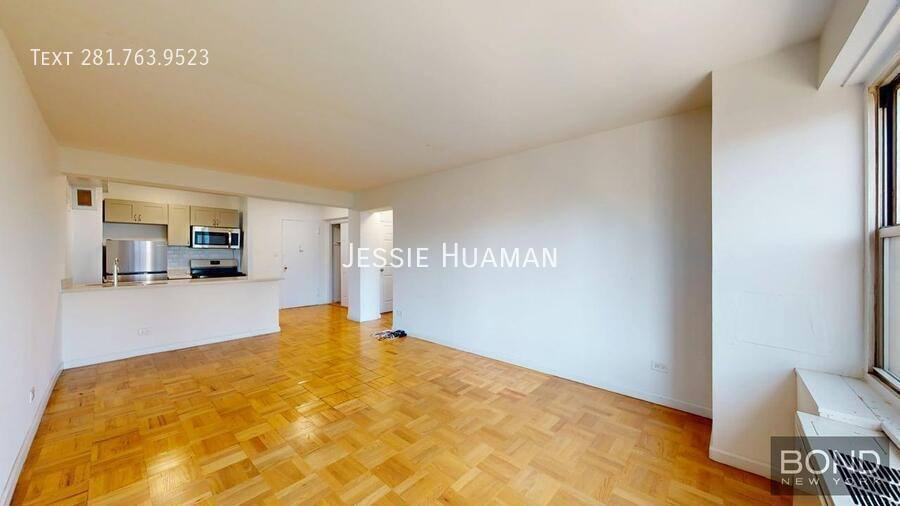 Apartment for rent at 33 Greenwich Ave #7, New York, NY 10014