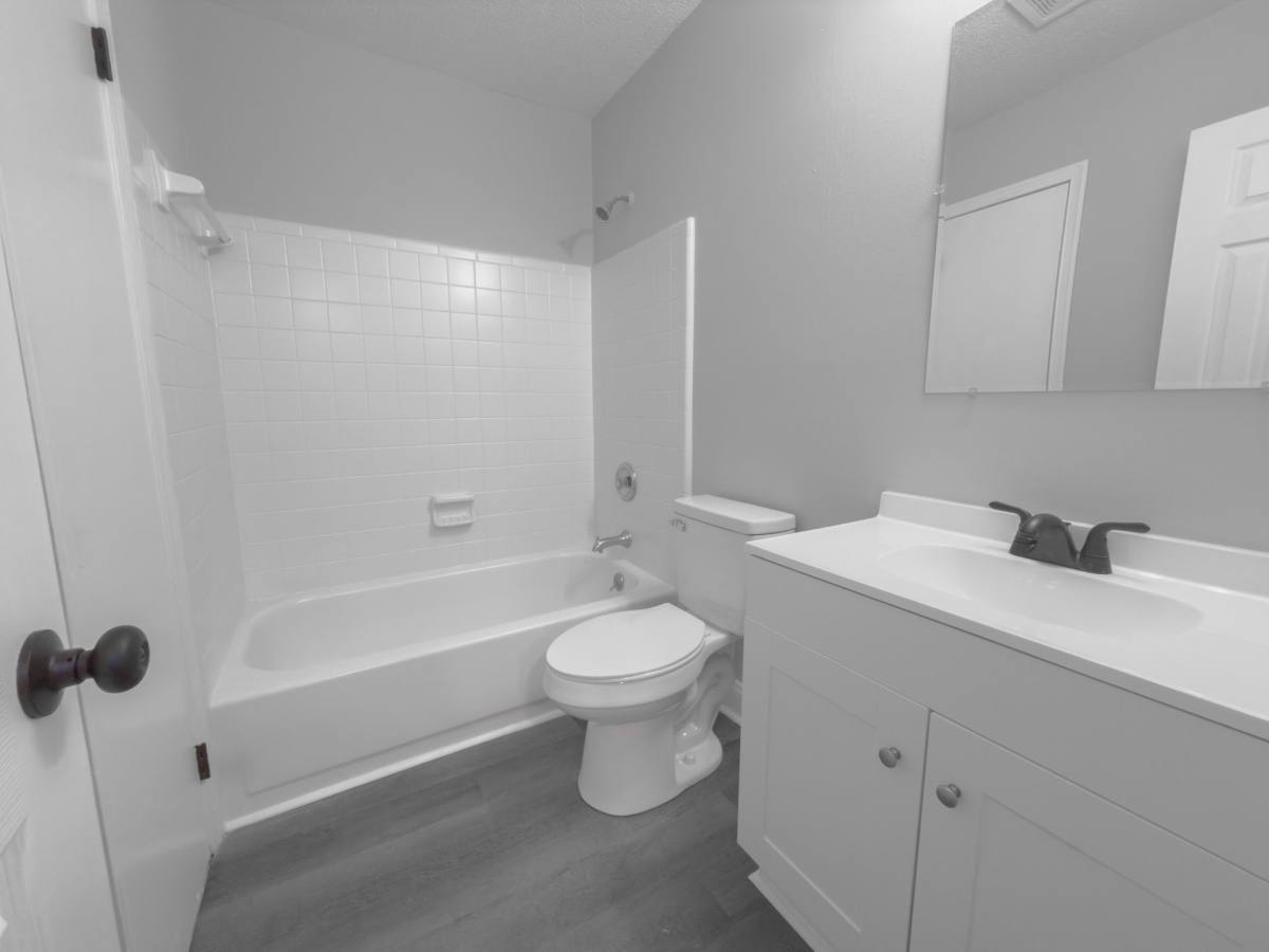 Apartment for rent at 6601 Dorchester Rd, North Charleston, SC 29418