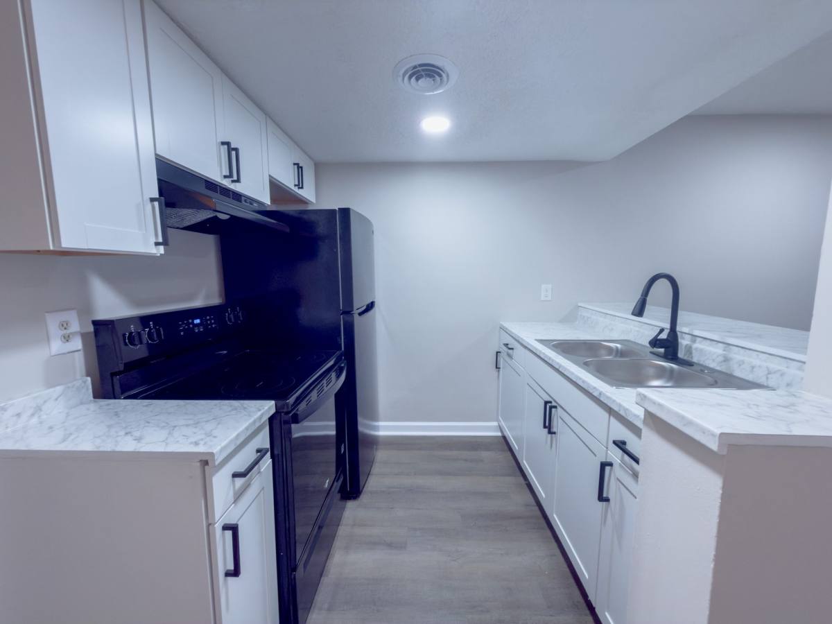 Apartment for rent at 6601 Dorchester Rd, North Charleston, SC 29418