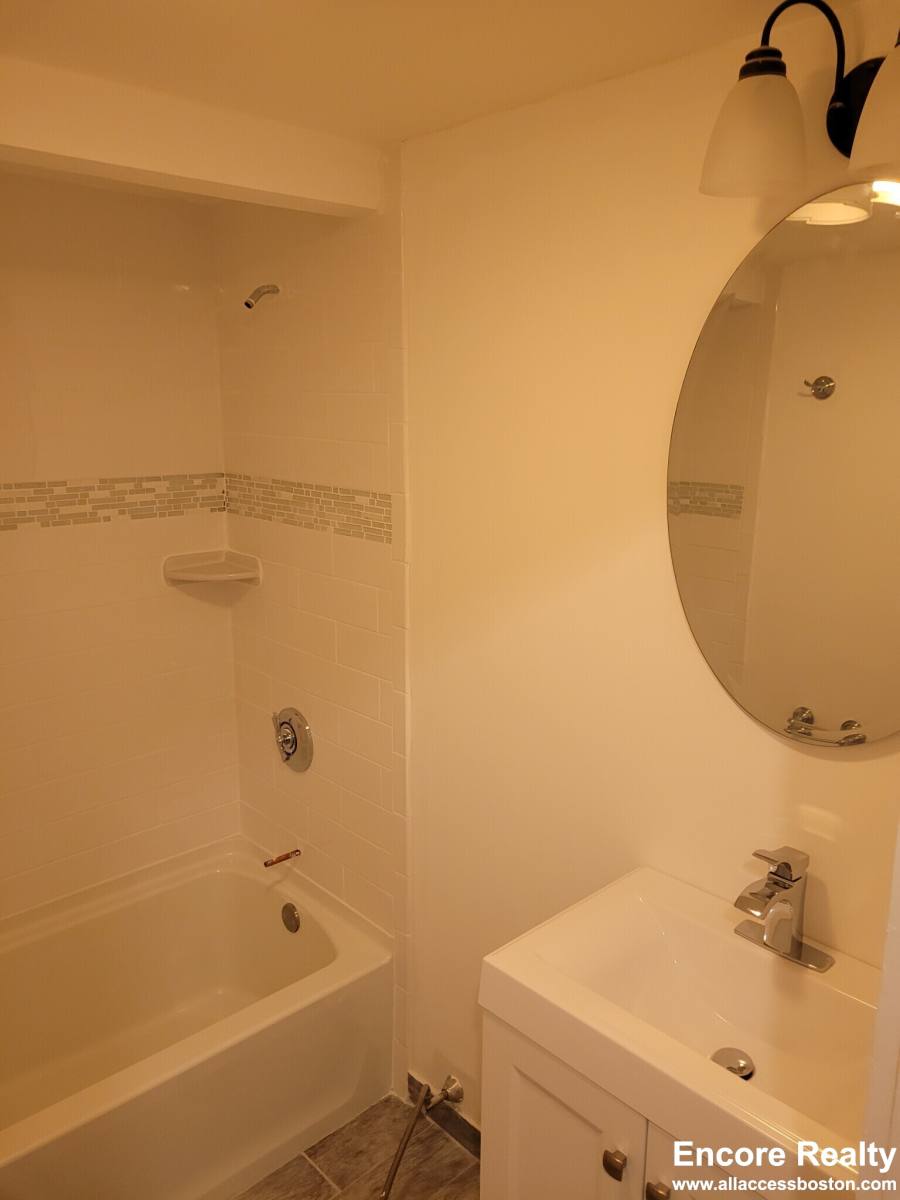 Apartment for rent at 145 Endicott St #C, Boston, MA 02113