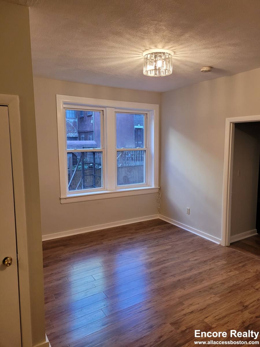 Apartment for rent at 145 Endicott St #C, Boston, MA 02113