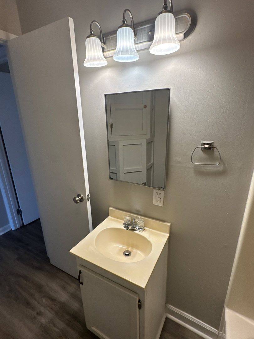 Apartment for rent at 222 Chapman Rd, Jamestown, TN 38556