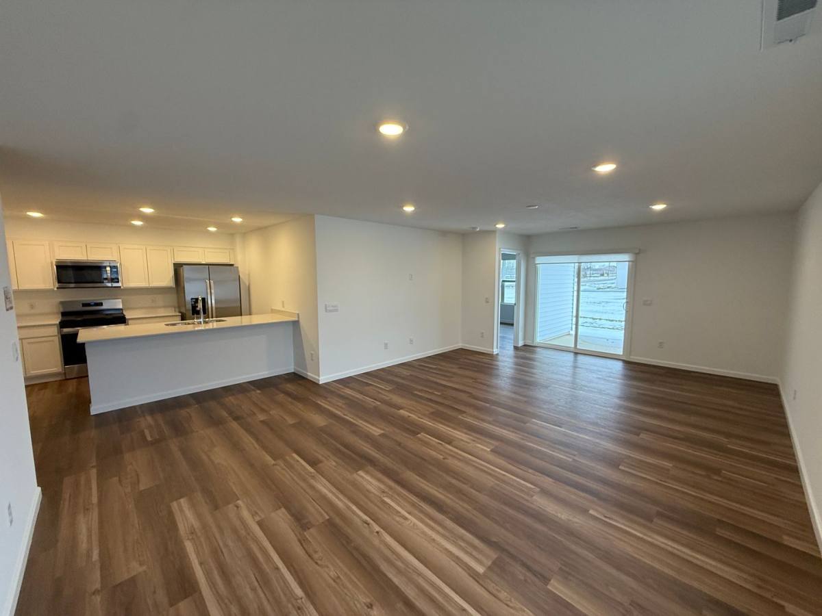3782 Thunderhawk Pass, Fort Wayne, IN 46818 - Apartment for Rent - Image 3