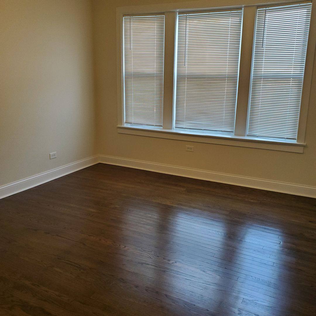 Apartment for rent at 5027 W Washington, Chicago, IL 60644