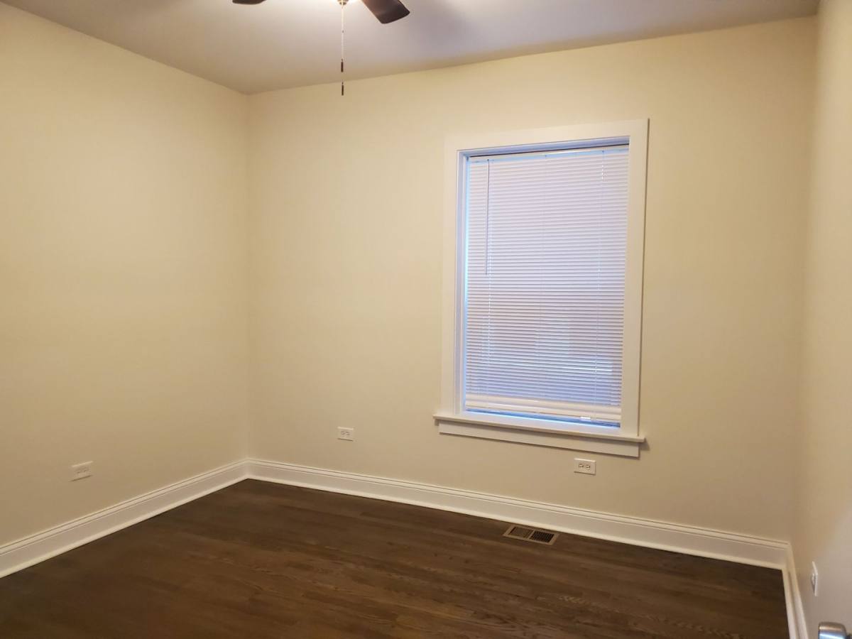 Apartment for rent at 5027 W Washington, Chicago, IL 60644