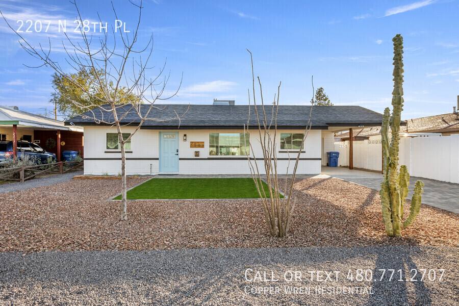 House for rent at 2207 N 28th Place, Phoenix, AZ 85008