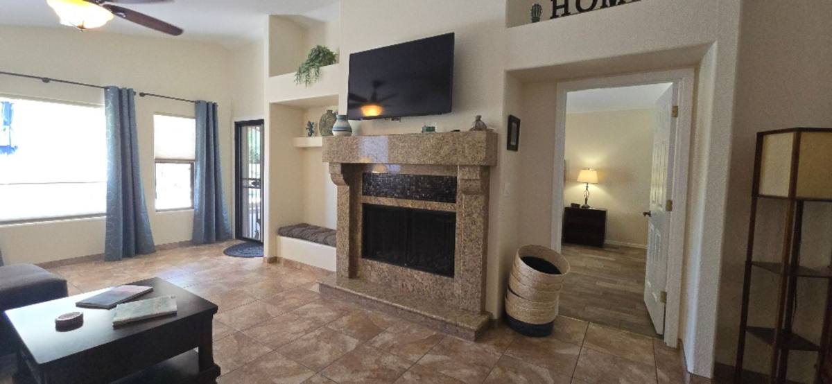 Apartment for rent at 13850 N Hamilton Dr, Fountain Hills, AZ 85268