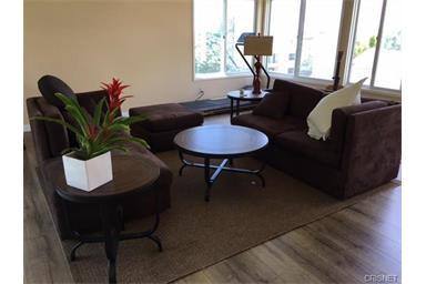 Apartment for rent at 11771 Laurelwood Dr, Studio City, CA 91604