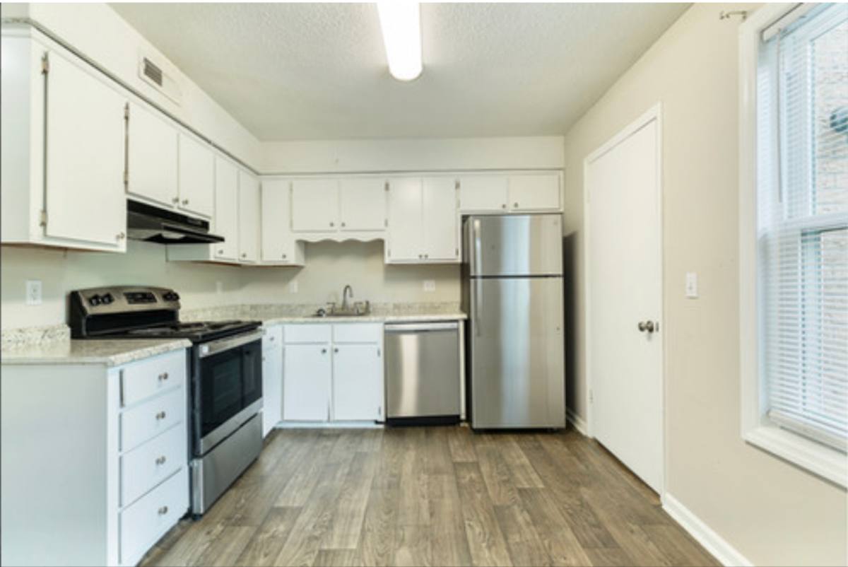 Apartment for rent at 1370 Remount Rd, Charleston, SC 29406