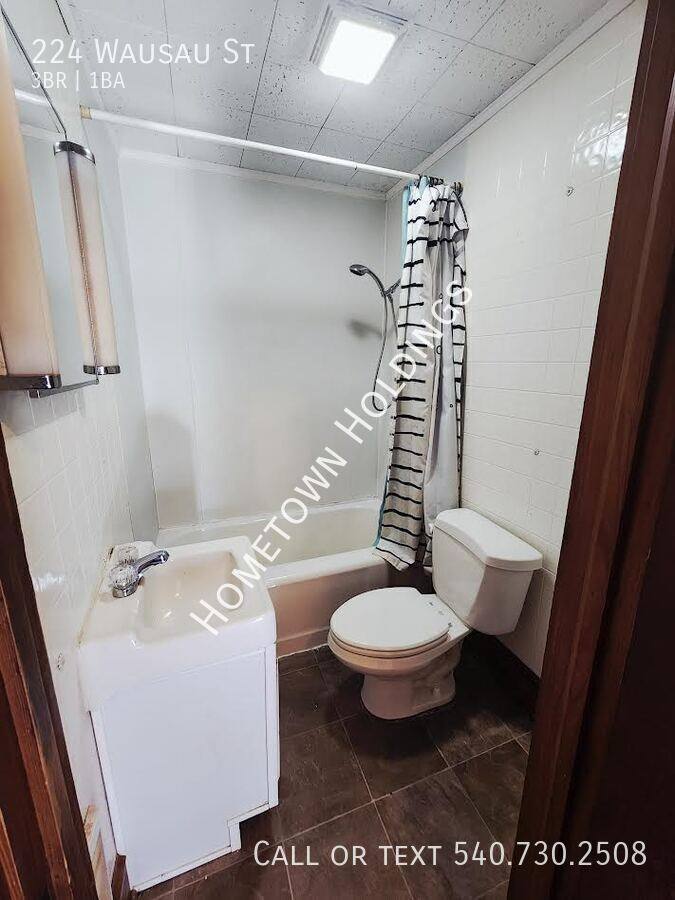 House for rent at 224 Wausau St, Tazewell, VA 24651