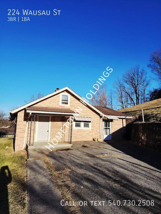 House for rent at 224 Wausau St, Tazewell, VA 24651