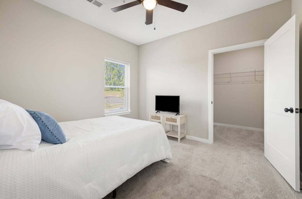Apartment for rent at 3861 W University St, Springfield, MO 65807
