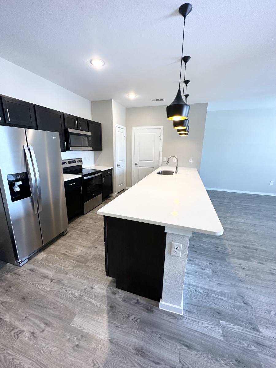 Apartment for rent at 305 W Farm 1187 #421, Crowley, TX 76036
