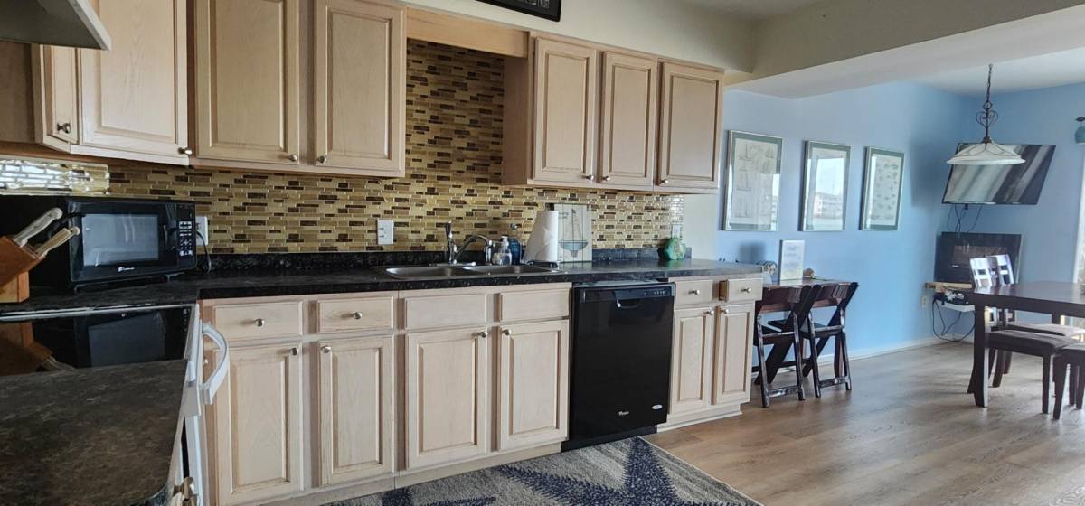 Townhouse for rent at 6143 Marsh Island Dr, Chincoteague Island, VA 23336