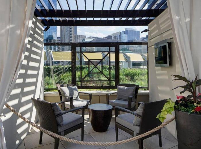 Apartment for rent at 71 W Hubbard St #2103, Chicago, IL 60654