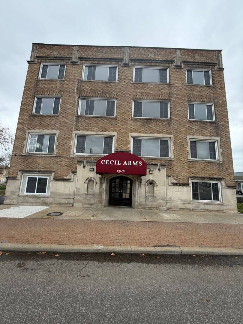Apartment for rent at 13671 Euclid Ave E, Cleveland, OH 44112