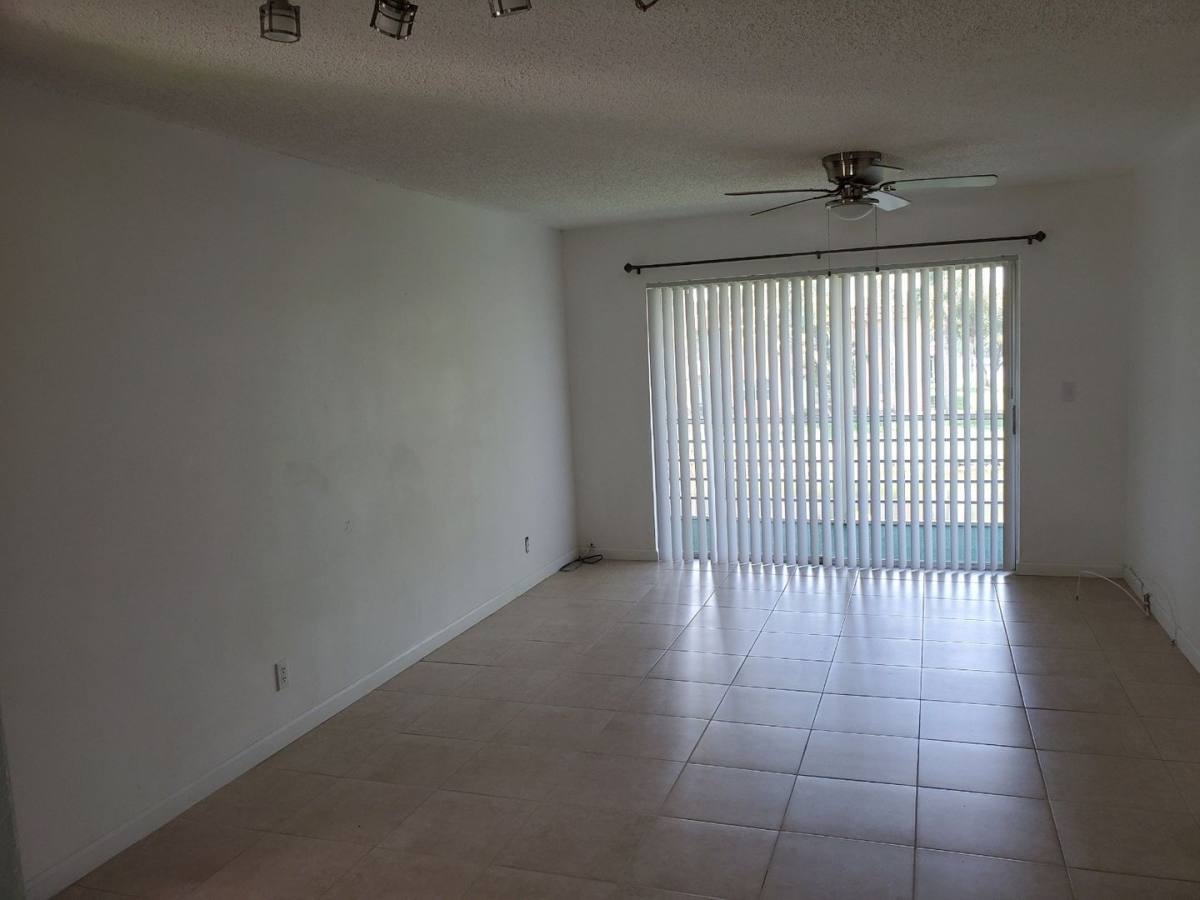 Condo for rent at 235 Lake Dora Dr, West Palm Beach, FL 33411