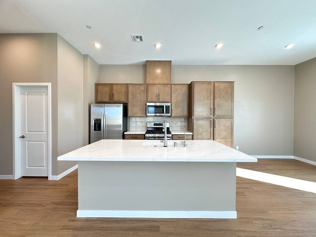 Townhouse for rent at 3363 Via Tizzoni St, Henderson, NV 89044