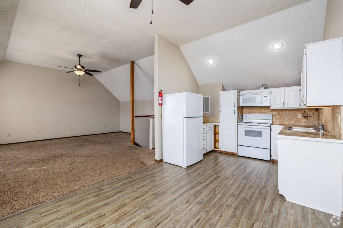 Apartment for rent at 417 E Madison, Springfield, MO 65806