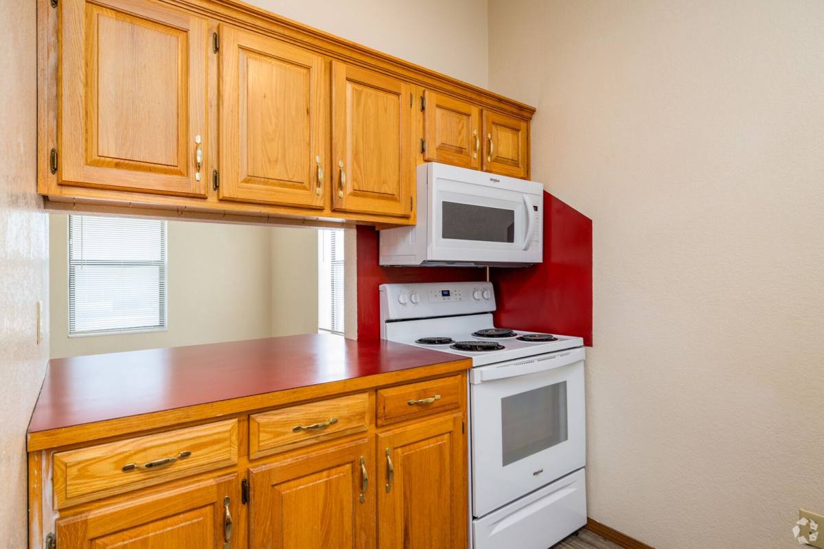 Apartment for rent at 417 E Madison, Springfield, MO 65806