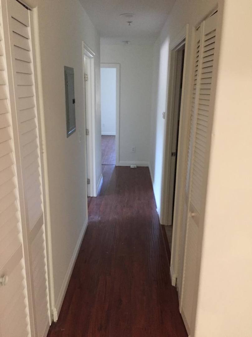 Apartment for rent at 12740 Oxnard St, North Hollywood, CA 91606