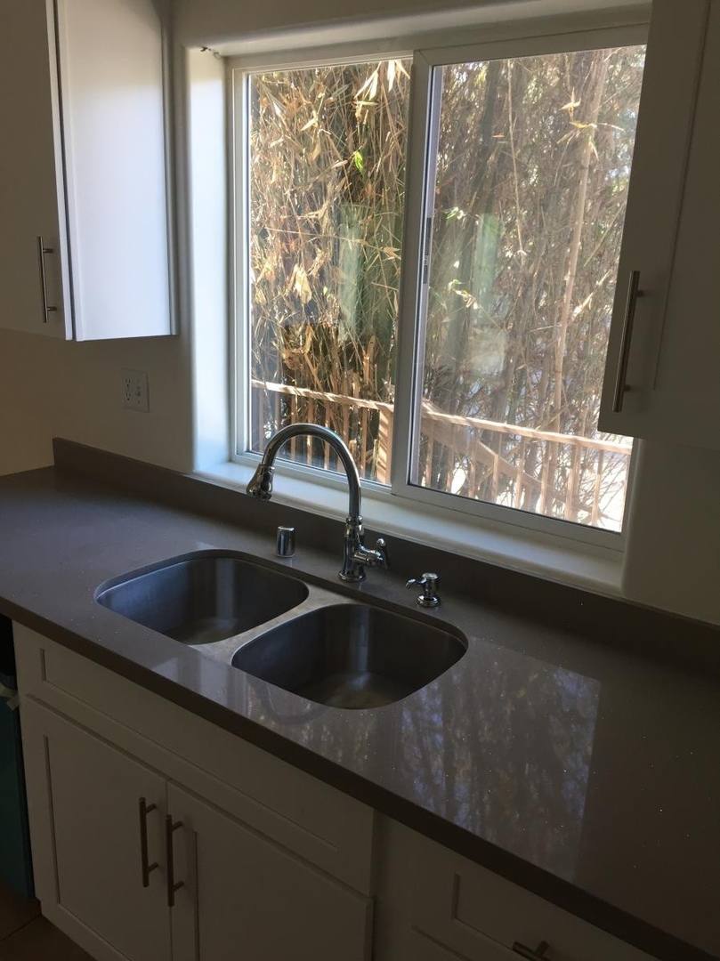 Apartment for rent at 12740 Oxnard St, North Hollywood, CA 91606