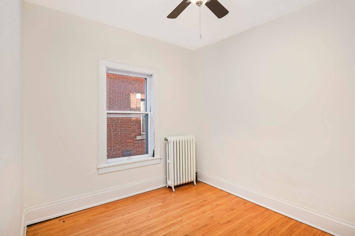 Apartment for rent at 2871 Irving Ave S, Minneapolis, MN 55408