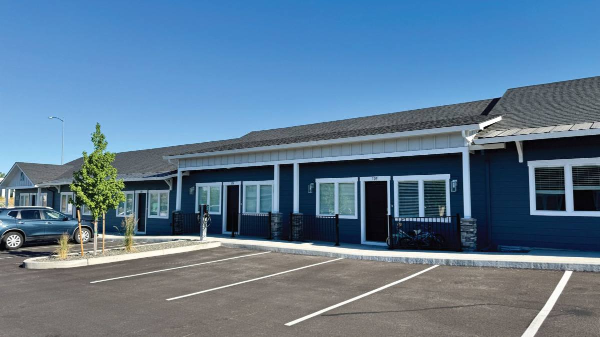 Apartment for rent at 5651 Midland Lane, Pasco, WA 99301