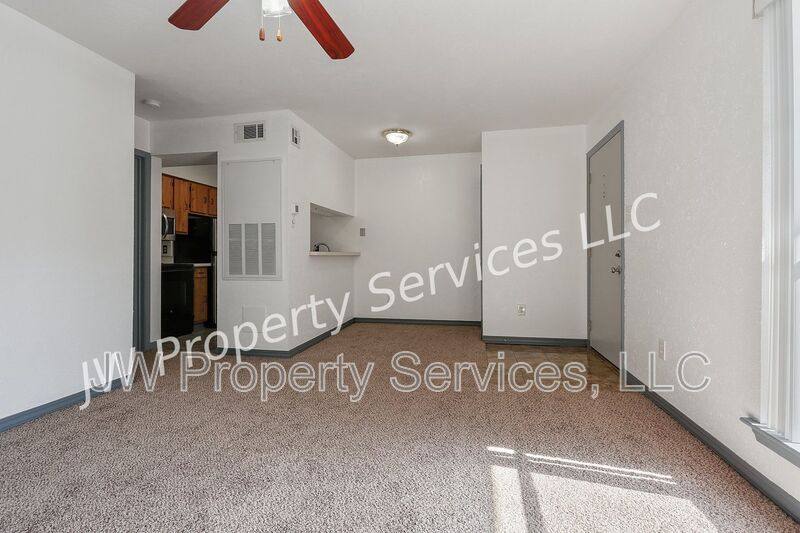 Condo for rent at 4101 Hessmer Ave #203, Metairie, LA 70002