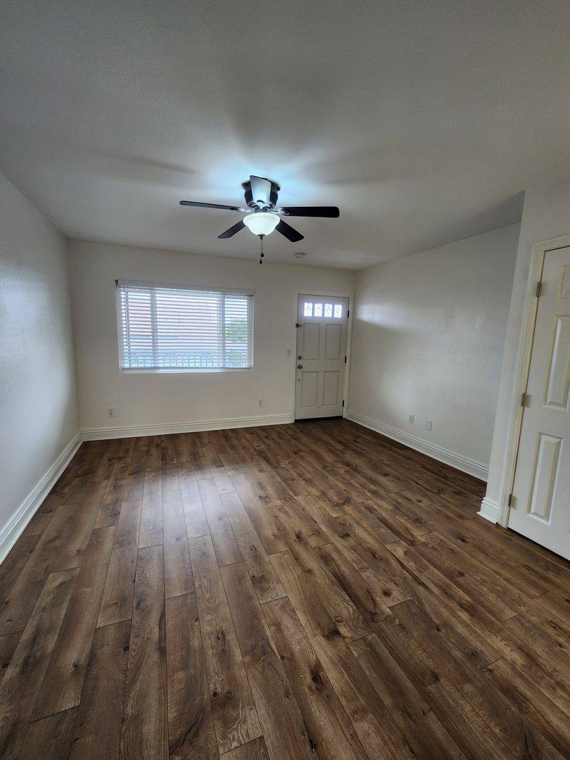 Apartment for rent at 6101 Adelaide Ave #114, San Diego, CA 92115