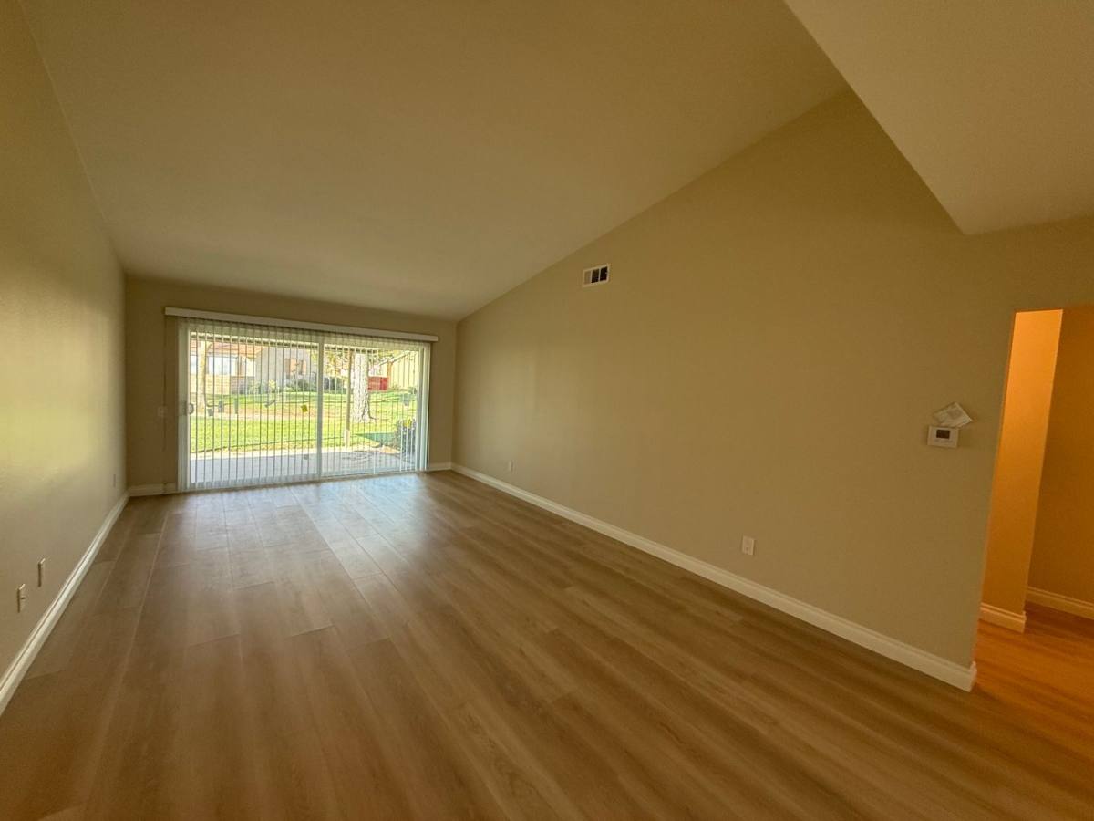 House for rent at 23115 Village, Camarillo, CA 93012