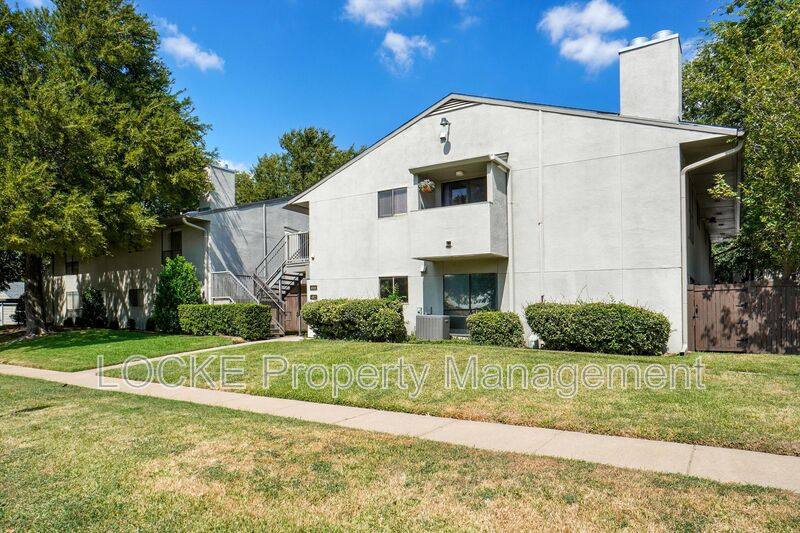 Condo for rent at 4908 Byers Ave #D, Fort Worth, TX 76107