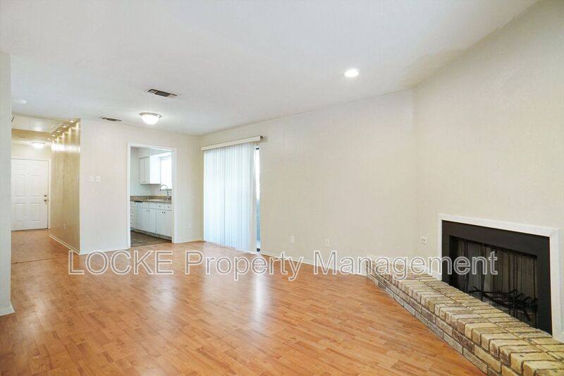 Condo for rent at 4908 Byers Ave #D, Fort Worth, TX 76107