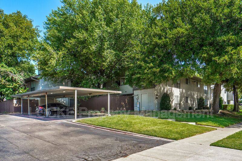 Condo for rent at 4908 Byers Ave #D, Fort Worth, TX 76107