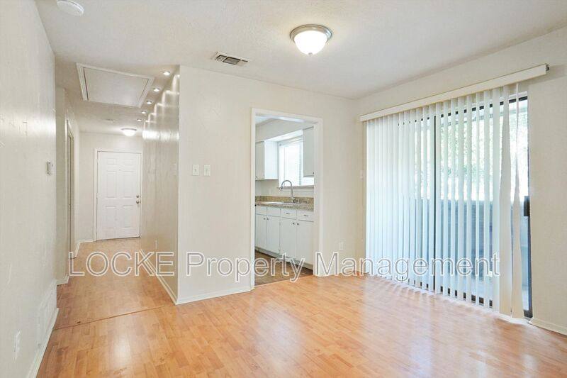 Condo for rent at 4908 Byers Ave #D, Fort Worth, TX 76107