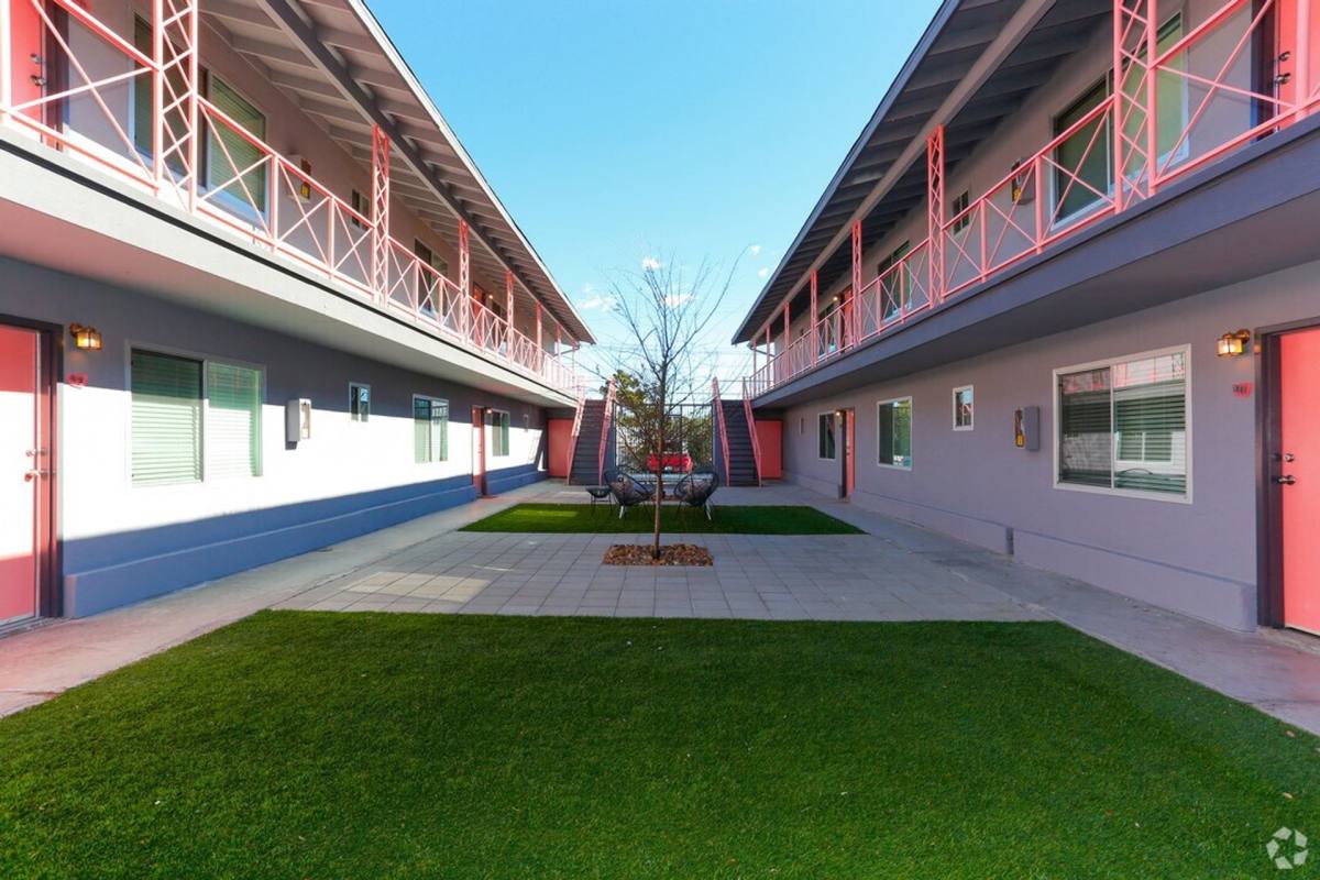 Apartment for rent at 319 S 9th St, Las Vegas, NV 89101