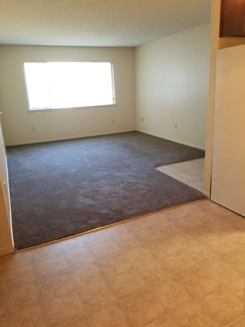 Apartment for rent at 511 Eastwood Ave, Manteca, CA 95336