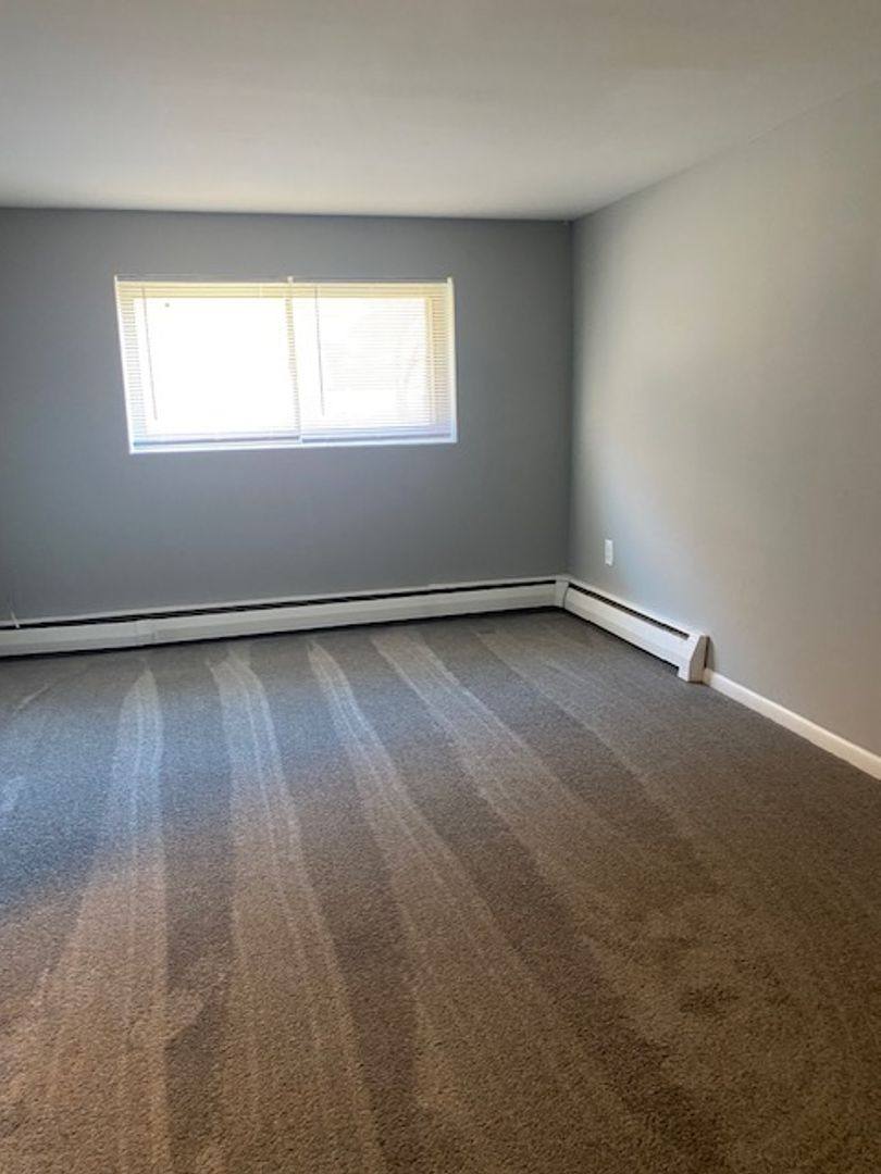 Apartment for rent at 2 W Chester Pike, Ridley Park, PA 19078