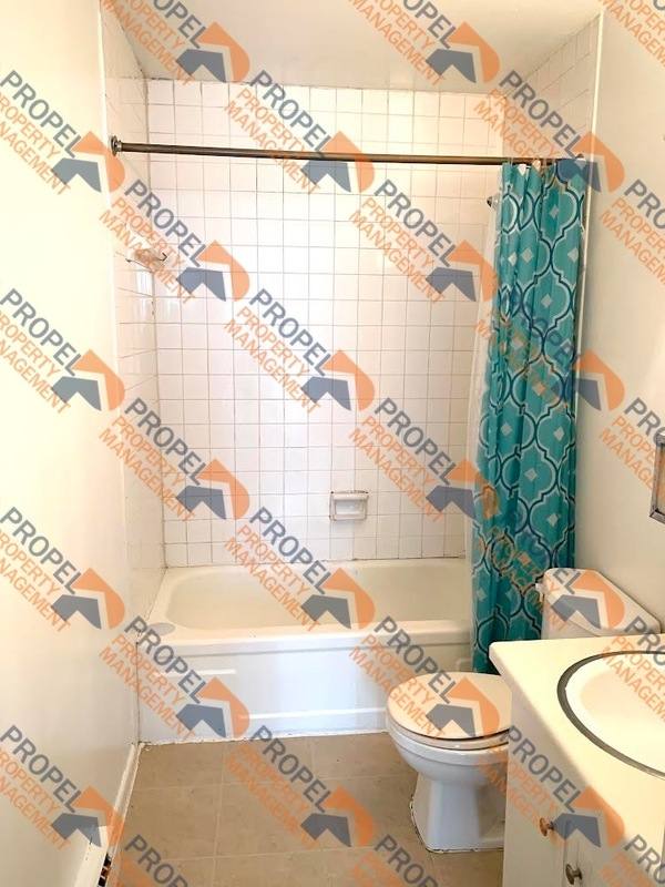 Apartment for rent at 33402 W Michigan Ave #5, Wayne, MI 48184