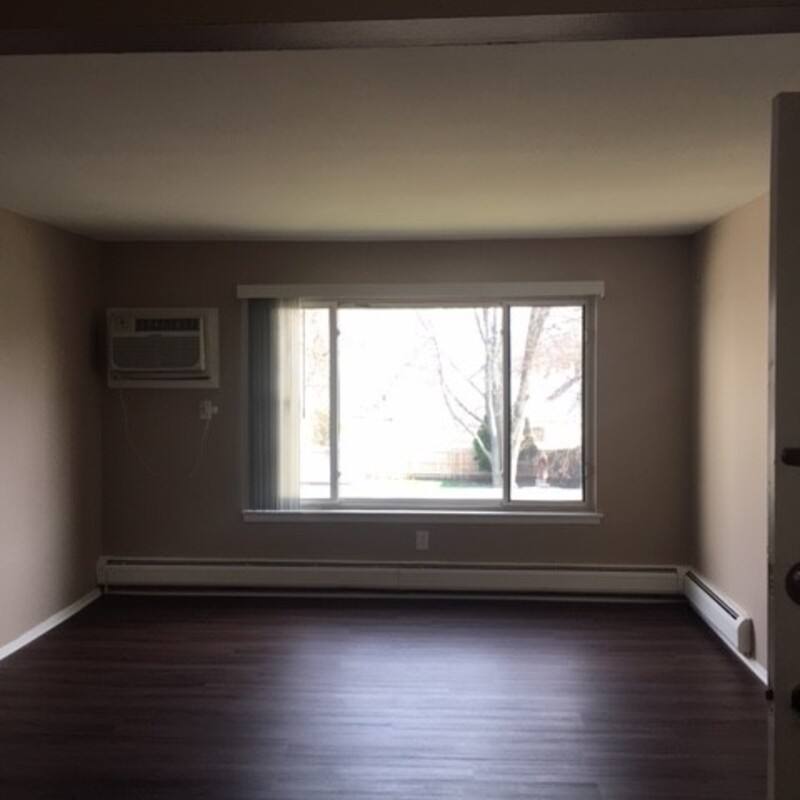 Apartment for rent at 10000 W Nine Mile Rd #3, Oak Park, MI 48237