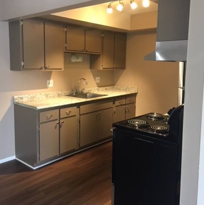 Apartment for rent at 10000 W Nine Mile Rd #3, Oak Park, MI 48237