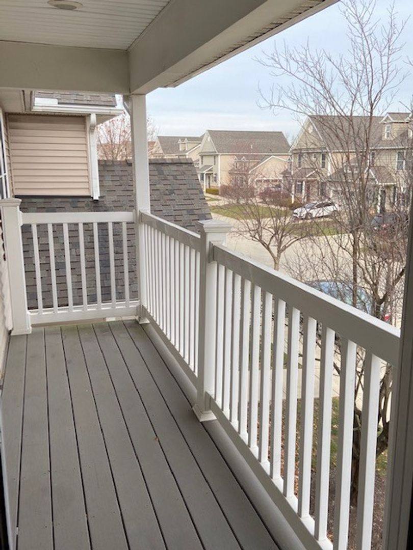Apartment for rent at 36631 Bordeaux, Avon, OH 44011