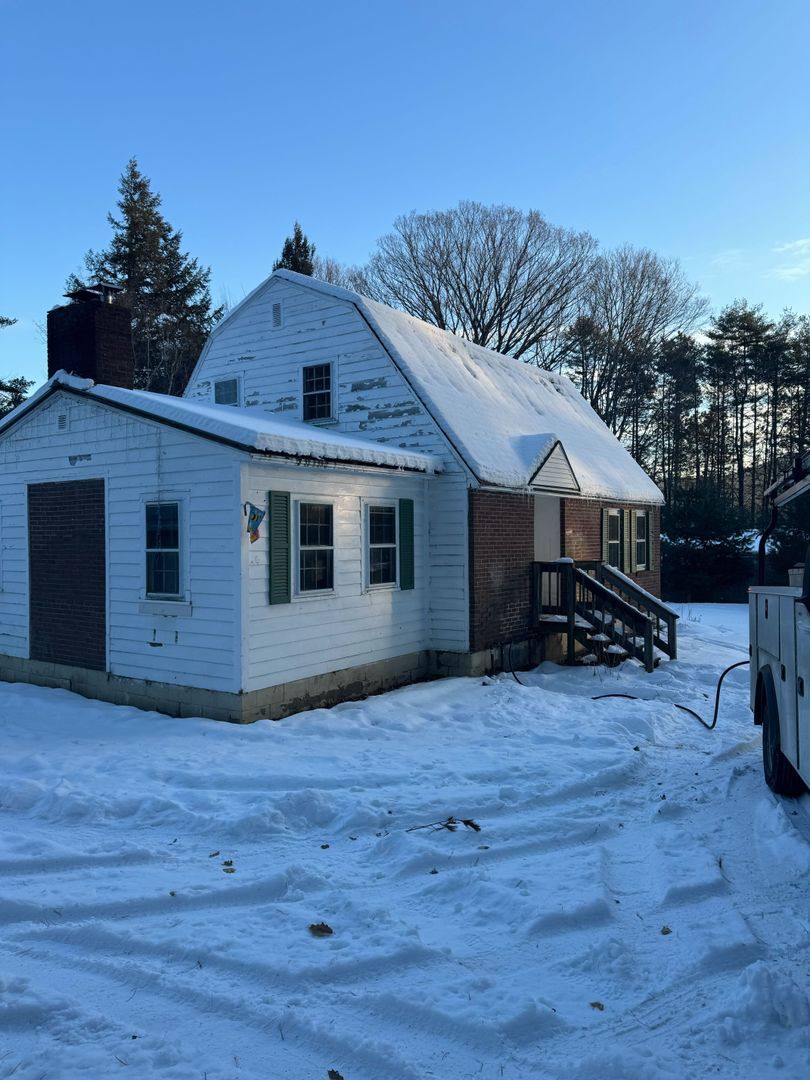 House for rent at 20 Hillside Rd, Springfield, VT 05156