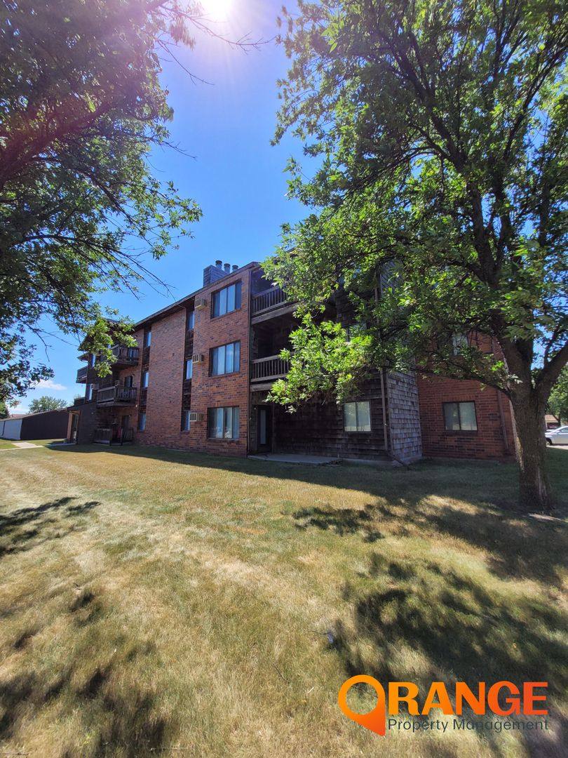 Apartment for rent at 1457 11th St North; 1468 12th N, Wahpeton, ND 58075