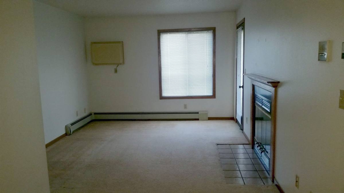 Apartment for rent at 1457 11th St North; 1468 12th N, Wahpeton, ND 58075