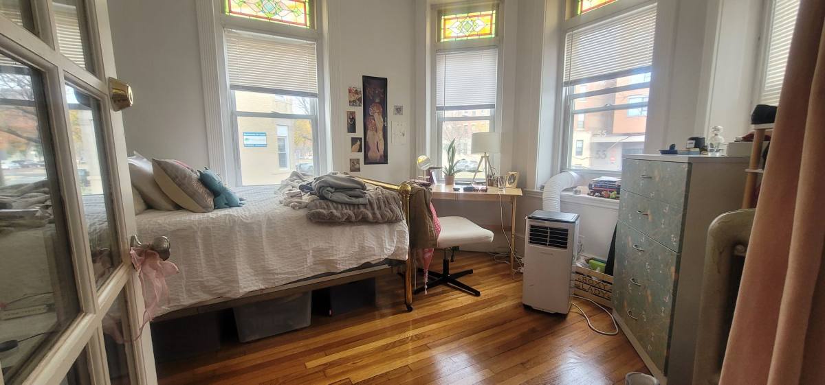 Apartment for rent at 54 Brighton Ave #1, Allston, MA 02134