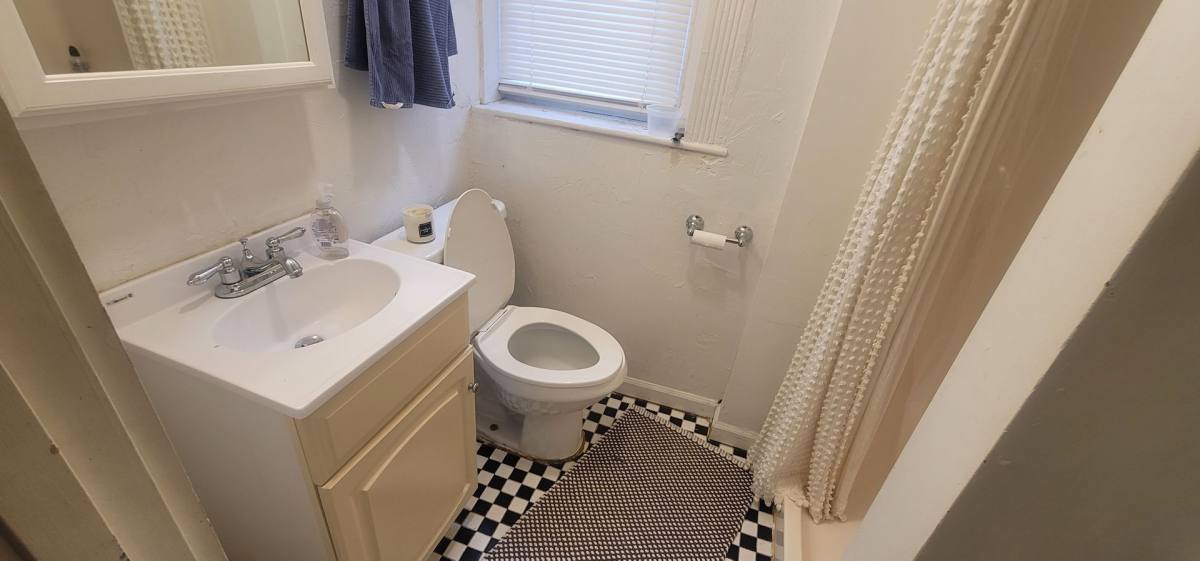Apartment for rent at 54 Brighton Ave #1, Allston, MA 02134